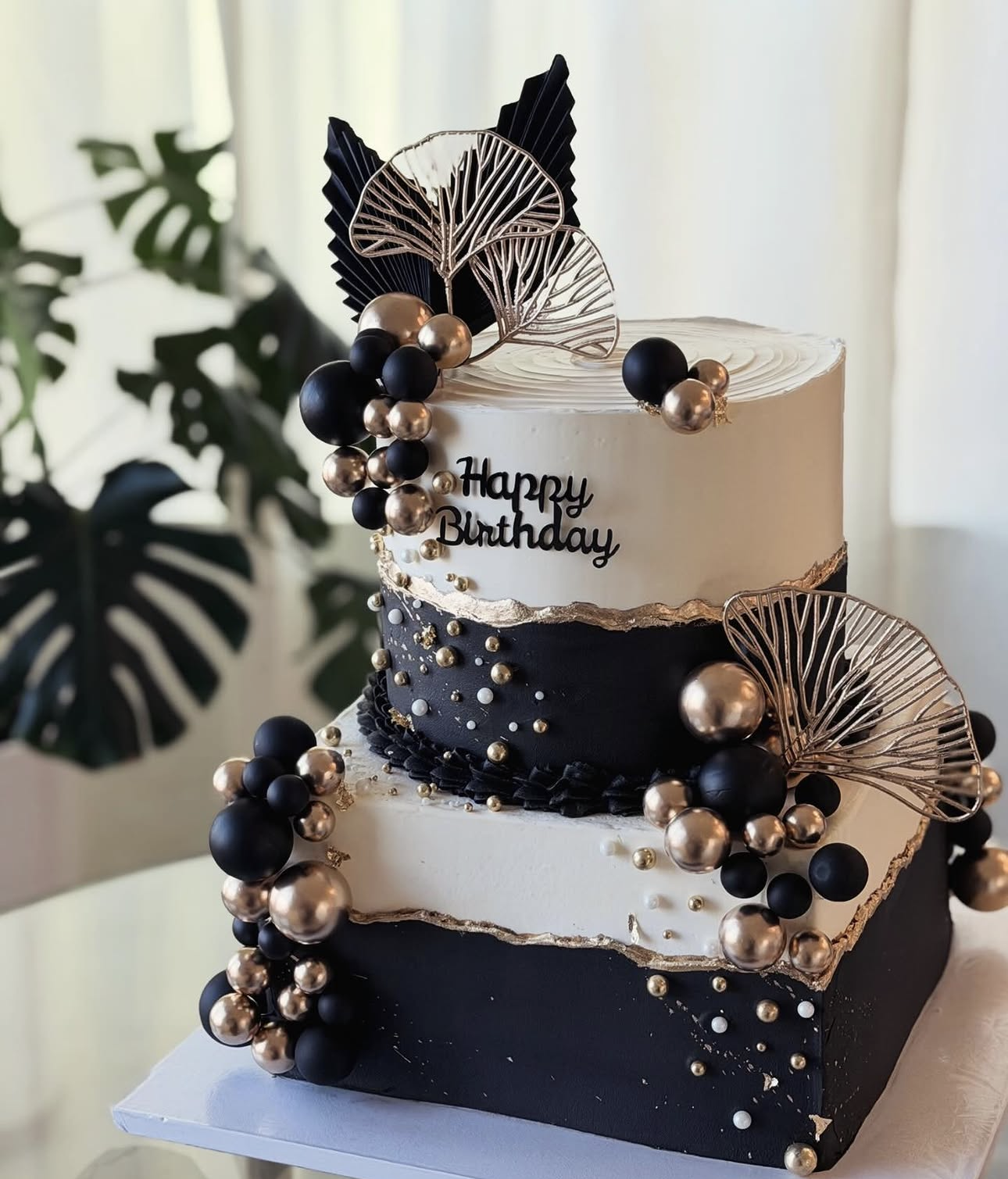 Torta elegante para bodas Orlando FL Dulce Amorito Bakery