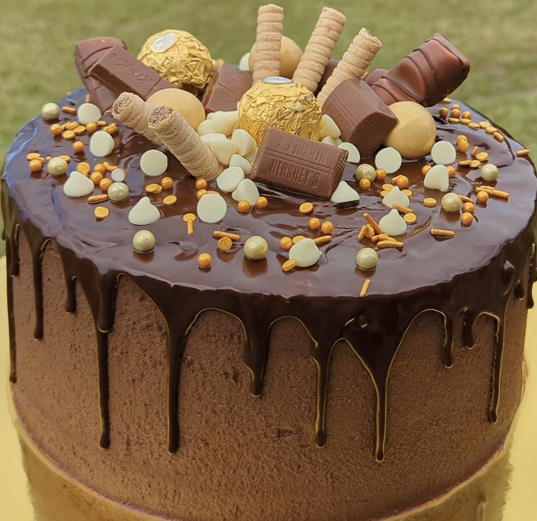 Torta temática infantil personalizada Orlando FL Dulce Amorito Bakery